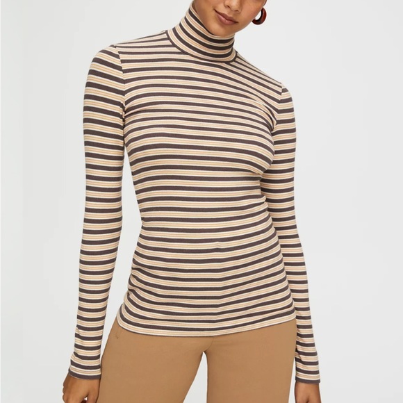 LAST CHANCE Wilfred only turtleneck - Picture 3 of 6